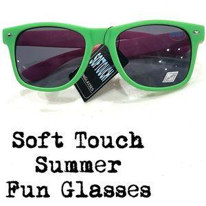 New Softouch Soft Touch Summer Fun Women’s Sunglasses